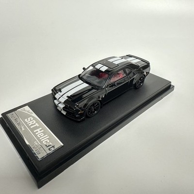 SH 1:64 Black Dodge Challenger SRT Hellcat Muscle Sports Diecast Model Car