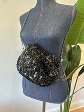 Borsa Anteprima x Hello Kitty Sanrio in pelle nera con filo e strass usata in ottime condizioni LEGGI borsetta