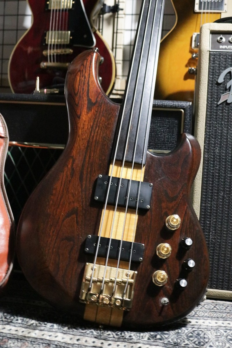 Ibanez MC940 フレットレスベース　前期型 MC940 | Ibanez Wiki | Fandom