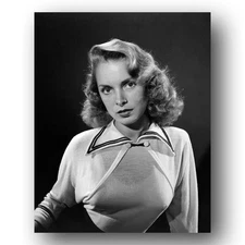Janet Leigh actress classic beauty smiling B&W 8x10 Photo