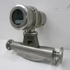 Endress Hauser Promass 80 F 80F15-AAASAARBBAA8 1/2" Flowmeter Transmitter .5