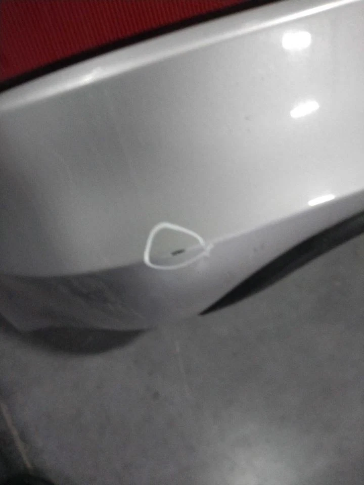 Rear Bumper Without Blind Spot Alert Fits 16-18 ENVISION 587634 — 第 4/4 张图片