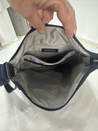 TUMI Voyageur Carmel Crossbody in Navy Blue - Excellent - Picture 10 of 14