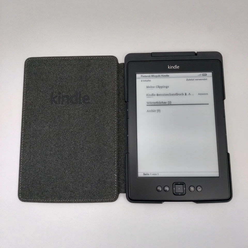 Amazon Kindle eBook Reader D01100 (4. Gen.) - Wi-Fi + Schutzcase mit Leselicht ✅ - Bild 4 von 4