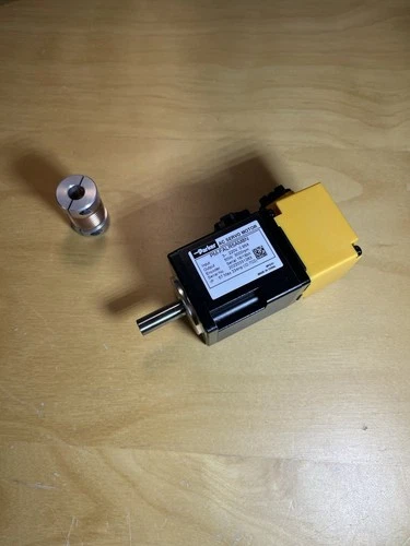 PARKER PM-FALR5AM8N - AC Servo Motor w/ 18 bit Encoder