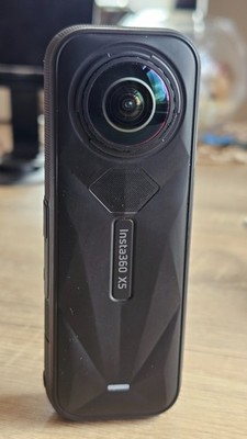 Insta360 X5 8K 360° Action Cam   sehr guter Zustand + 128 GB + Linsenschutz