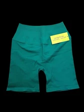 Akire Sport Bike Short Size MEDIUM GREEN NWT FAST FREE SHIPPING
