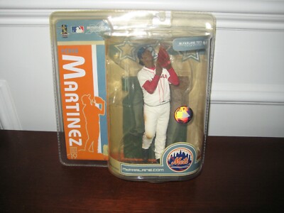 MCFARLANE MLB 19 PEDRO MARTINEZ CHASE VARIANT RARE BOSTON RED SOX