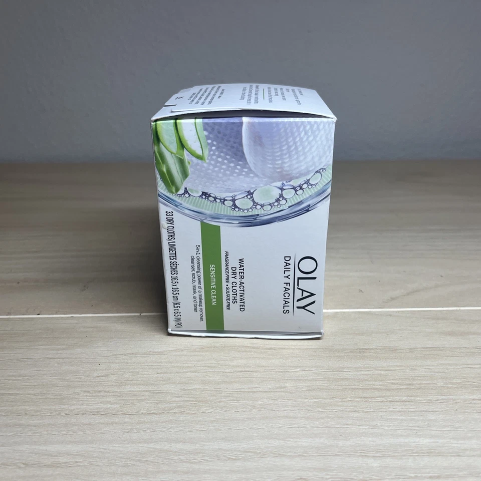 Paños faciales diarios Olay activados por agua limpiador sensible 33 unidades  Foto 4 de 4