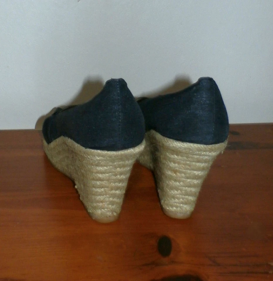 Alpargatas Markon Tela Negra/Puntera abierta de yute 3" Tacones de cuña 8 1/2 M Nuevas sin caja Foto 3 de 3