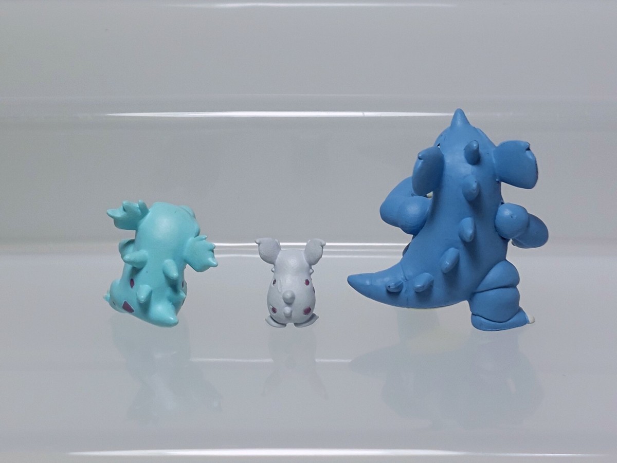 Nidoqueen Nidorina Nidoran Pokemon Zukan 1/40 Scale Figure Tomy