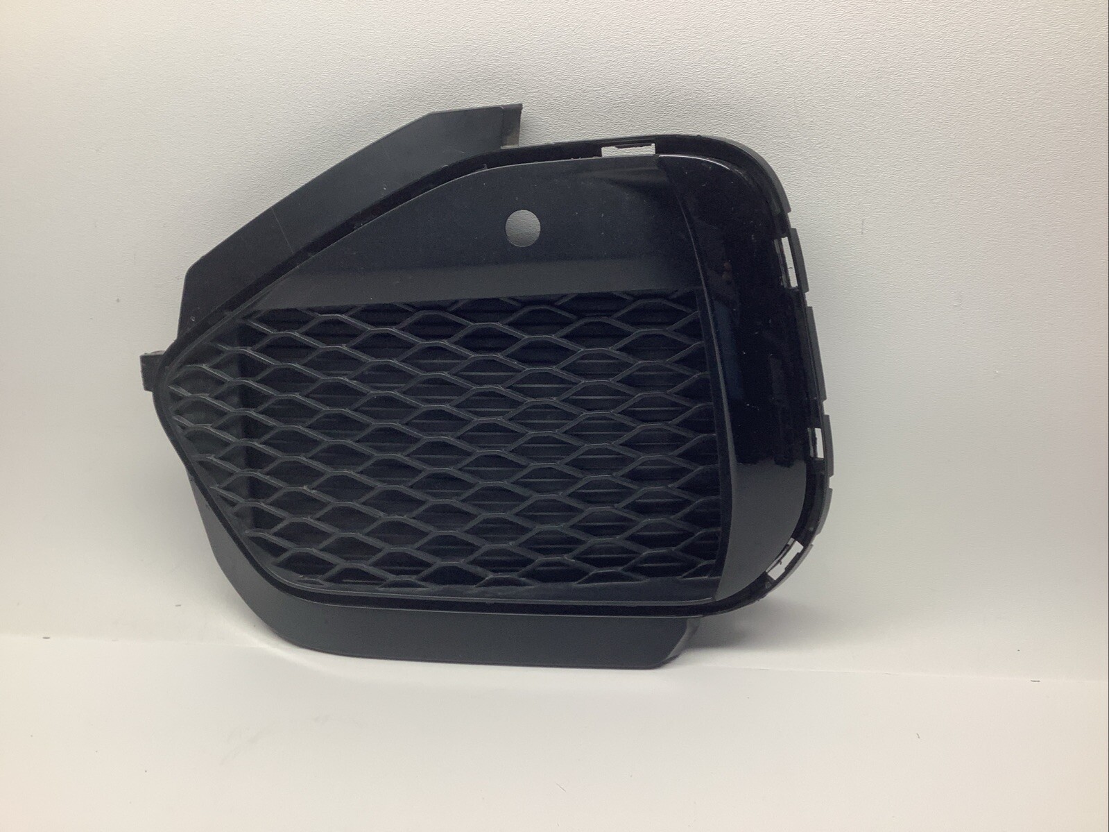 2023 2024 MASERATI GRECALE FRONT BUMPER LEFT LH GRILLE MOULDING BEZEL COVER TRIM