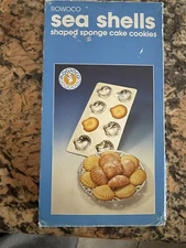Vintage Rowoco 8Sea Shell Madeleine Tea Cake Mold Tartlet Cookie Soap 1989 #2318