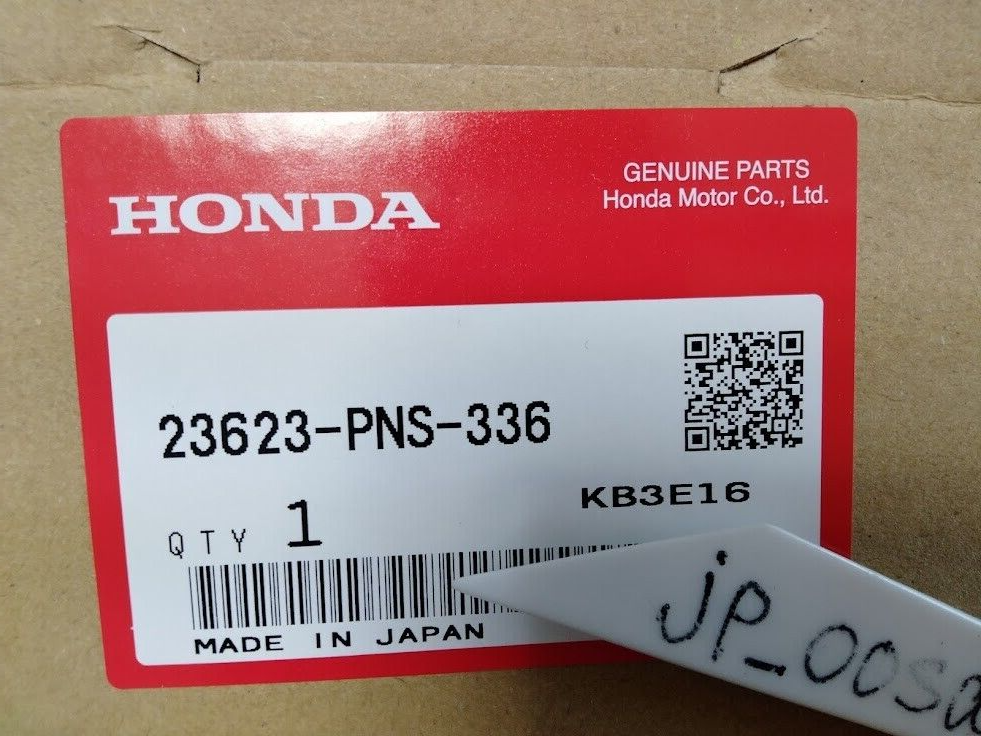 Honda Genuine OEM 23623-PNS-336 3rd-4th Synchro Sleeve Hub Set