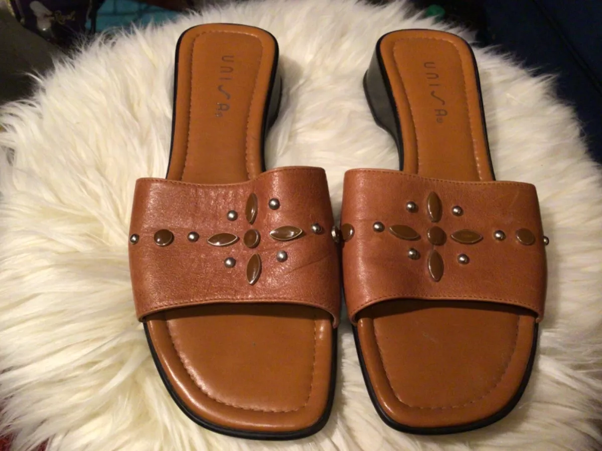 Unisa cheap jeweled sandals