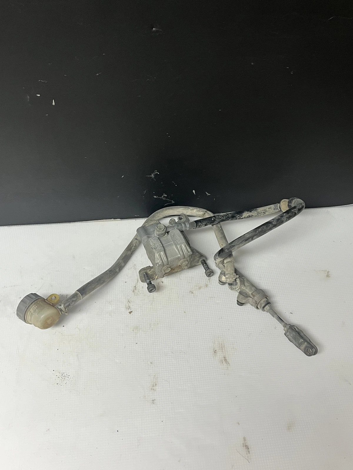 2004 04 Suzuki LTZ400 Z400 Quadsport Nissin Rear Brake Assembly OEM