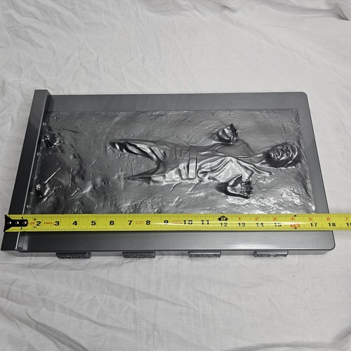 Star Wars Light Up Han Solo 18 1/4" Frozen In Carbonite 3D Wall Sculpture Plaque - Picture 10 of 11
