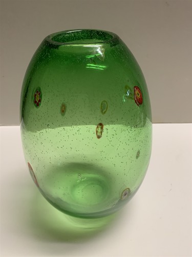 Vaso in vetro verde soffiato a mano Margies Garden 9 pollici stile Murano Millefiori