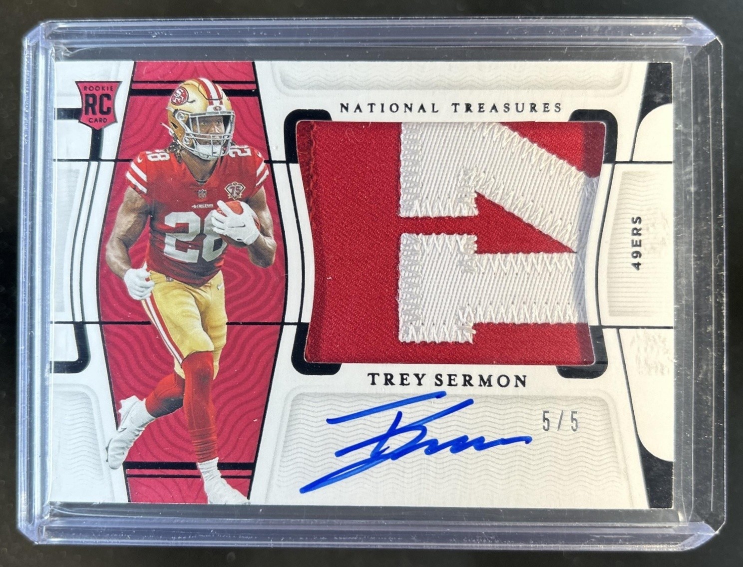 Trey Sermon Panini National Treasures Rookie Material Signatures #TS Black