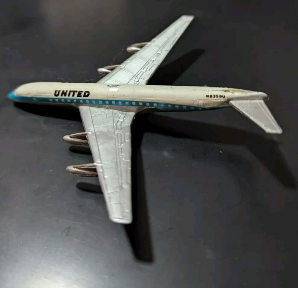 Bachmann Mini-Planes United airlines Douglas 6025 DC-8 Airplane