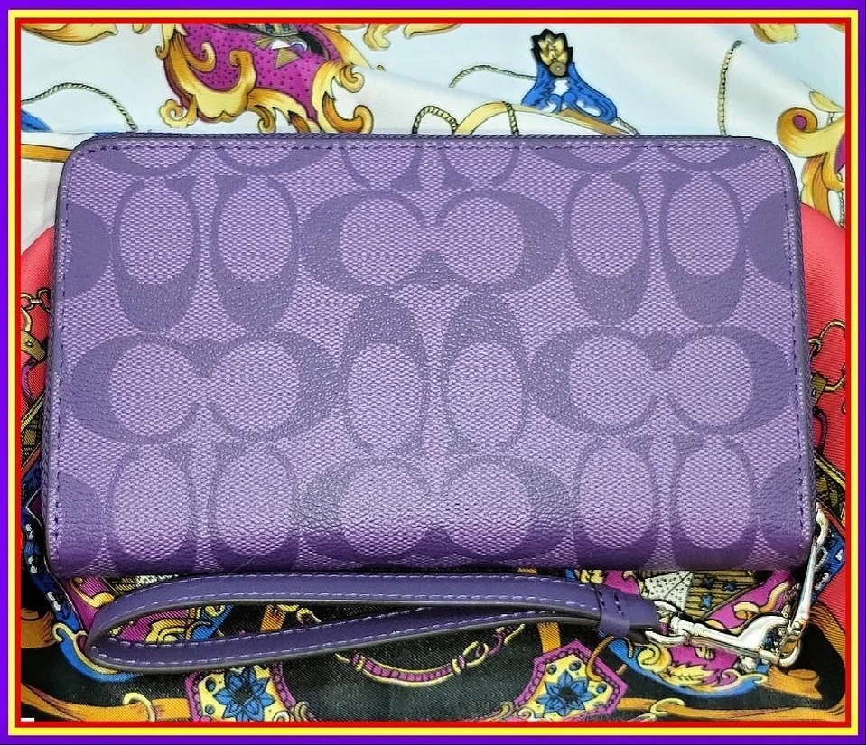 Cartera deportiva COACH [Outlet] firma púrpura cremallera larga C4452 SVUCM en caja de regalo Foto 3 de 4
