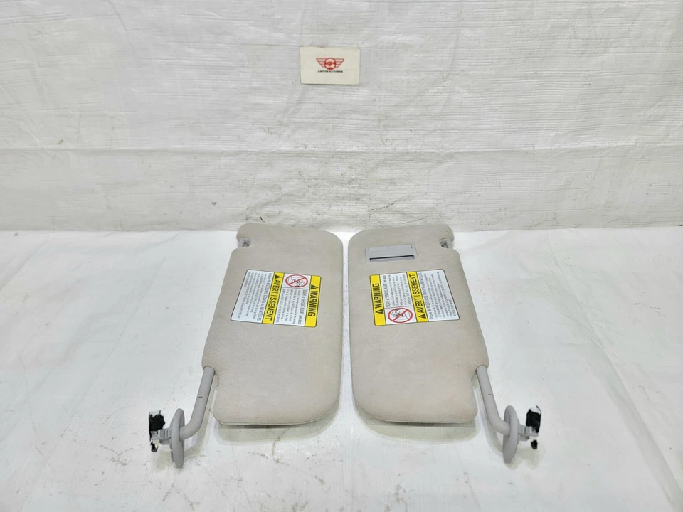 Kia K900 2015 pasajero delantero derecho lado del conductor parasol conjunto OEM Foto 2 de 4