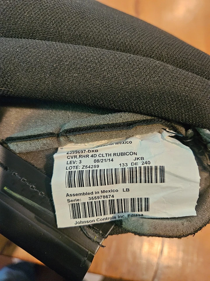 Jeep Wrangler JK Rubicon 2015 reposacabezas trasero cubiertas OEM Foto 4 de 4