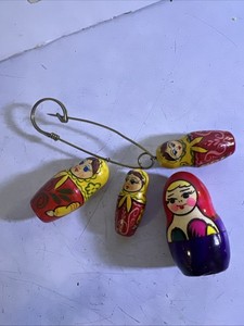 VTG LOT Russian Nesting Doll Brooches Wood clay Hand painted  dangle PF10