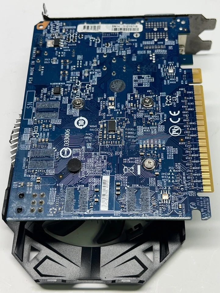 Gigabyte NVIDIA GeForce GTX 750 GV-N750oc-2GI DDR5 PCI-E HDMI DVI Graphics card - Image 4 of 4