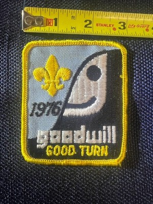 VINTAGE BOY SCOUT BSA 1976 GOODWILL GOOD TURN PATCH MINT CONDITION 
