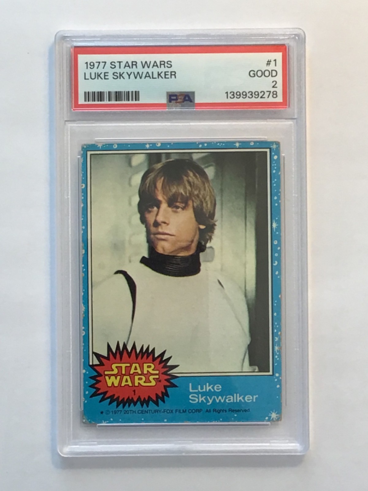 1977 Topps Star Wars Luke Skywalker #1 PSA 2