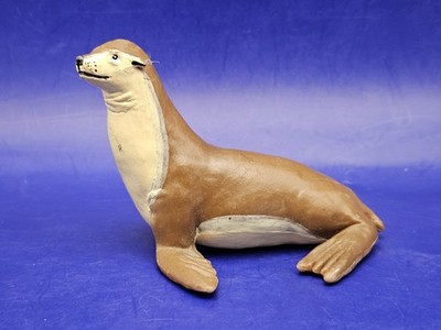 Vtg 1996 Safari Ltd SEA LION 5