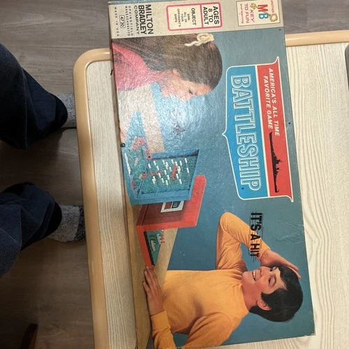 Vintage 1967 Milton Bradley BATTLESHIP Board Game. Complete #4730