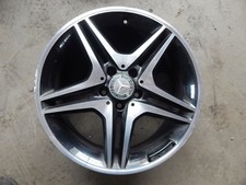 1 Alufelge 18 Zoll AMG Mercedes A-Klasse W176 7.5Jx18 ET52 LK5x112 A1764010302 1 Alufelge 18 Zoll AMG Mercedes A-Klasse W176 7.5Jx18 ET52 LK5x112 A1764010302
