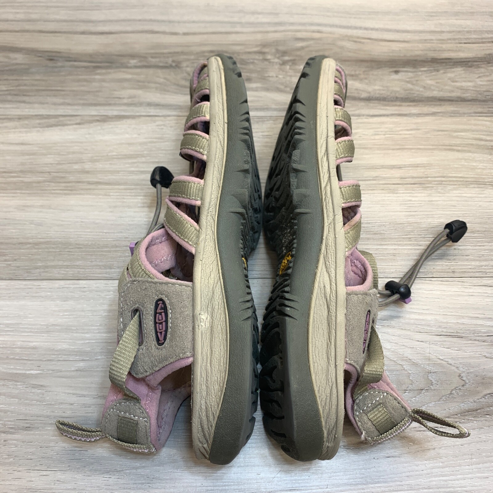 Keen Whisper sandali impermeabili scarpe donna misura 8 5 beige rosa sport outdoor
