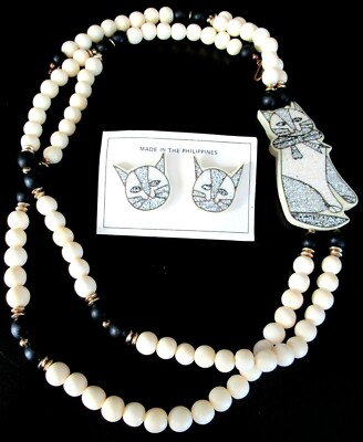 Made in The Philippines Inlaid Kitty Cat Beaded Necklace Earring Set