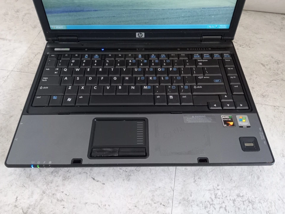 HP Compaq 6515b 14.1" Laptop AMD Turion X2 2GB RAM 320GB HDD Windows XP -RR - Image 2 of 4