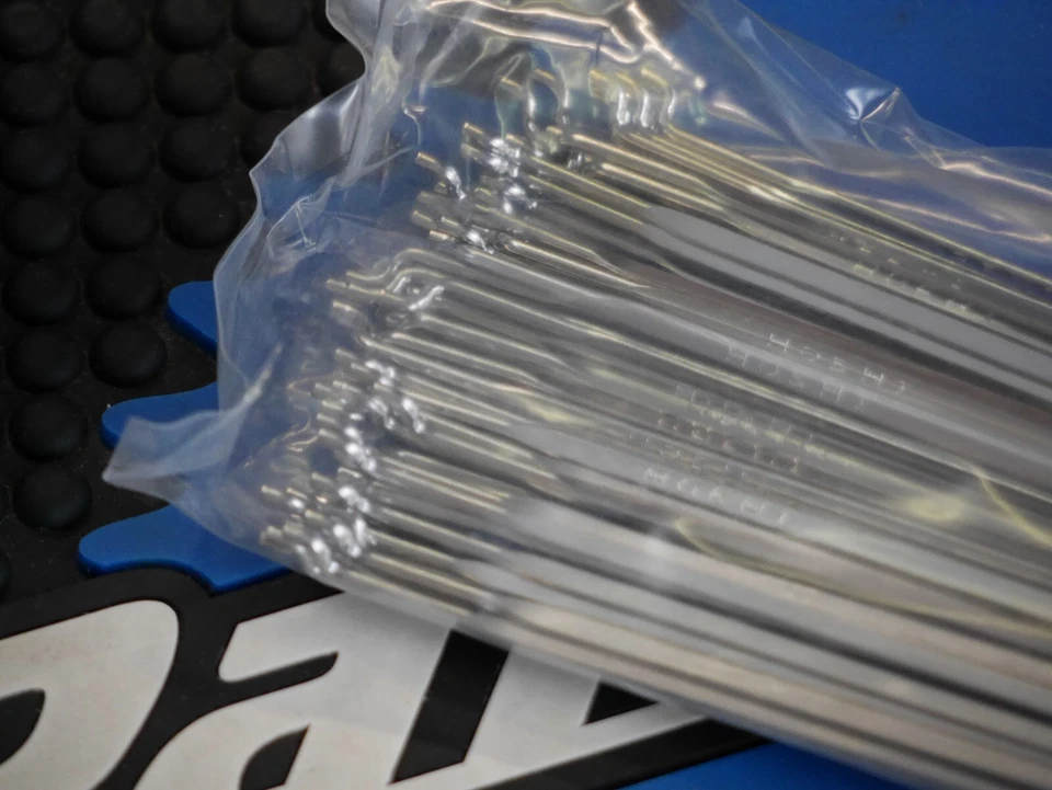 NOS Vintage Hoshi Spokes Aero 280mm 15G — 第 2/4 张图片