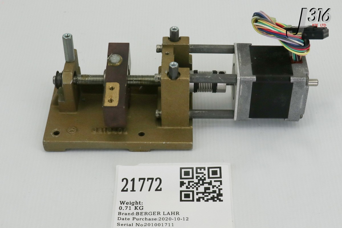 21772 BERGER LAHR STEPPER MOTOR B511138 W/ GEARHEAD ASSY RDM 545