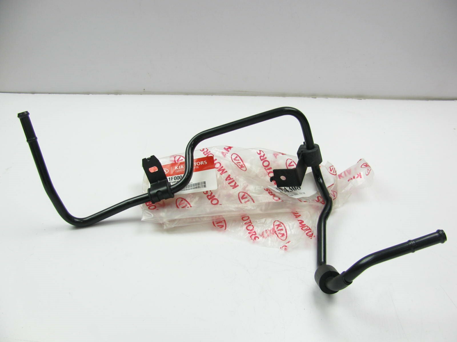 Power Steering Fluid Return Tube Pipe OEM For 20052010 Kia Sportage