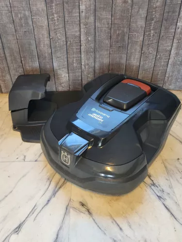 Husqvarna Mähroboter 315 Automower Rasenmäher bis 1500qm Bj 2015 3000Std 🔥🔥🔥