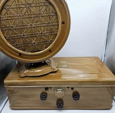 Atwater Kent Refurbished Model 60 Metal Body Working with F4 Speaker 1920s