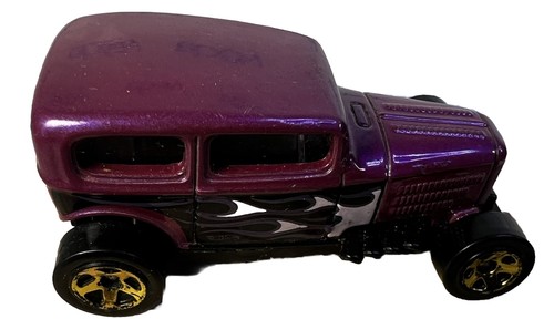Hot Wheels 2014 Midnighy Otto - Metalflake Purple - MultiPack Exclusive - Picture 8 of 11