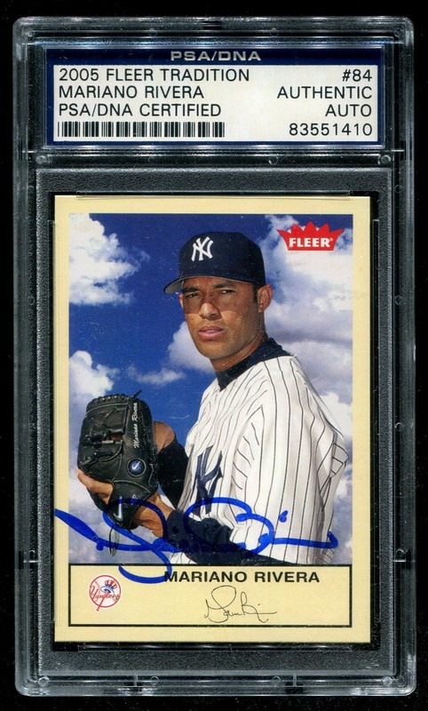 2005 Fleer Tradition #84 Mariano Rivera PSA DNA Signed Autograph Yankees