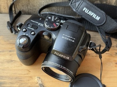 FUJIFILM FINEPIX F100fd デジタルカメラ ブラック FUJIFILM デジタルカメラ FinePix F100fd