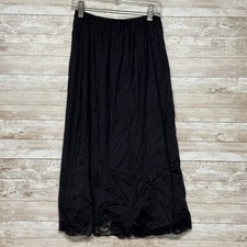 Ilusion Lace Trim Slit Back Half slip 25.5" Long Size M - Fits 22" to 32" Waist