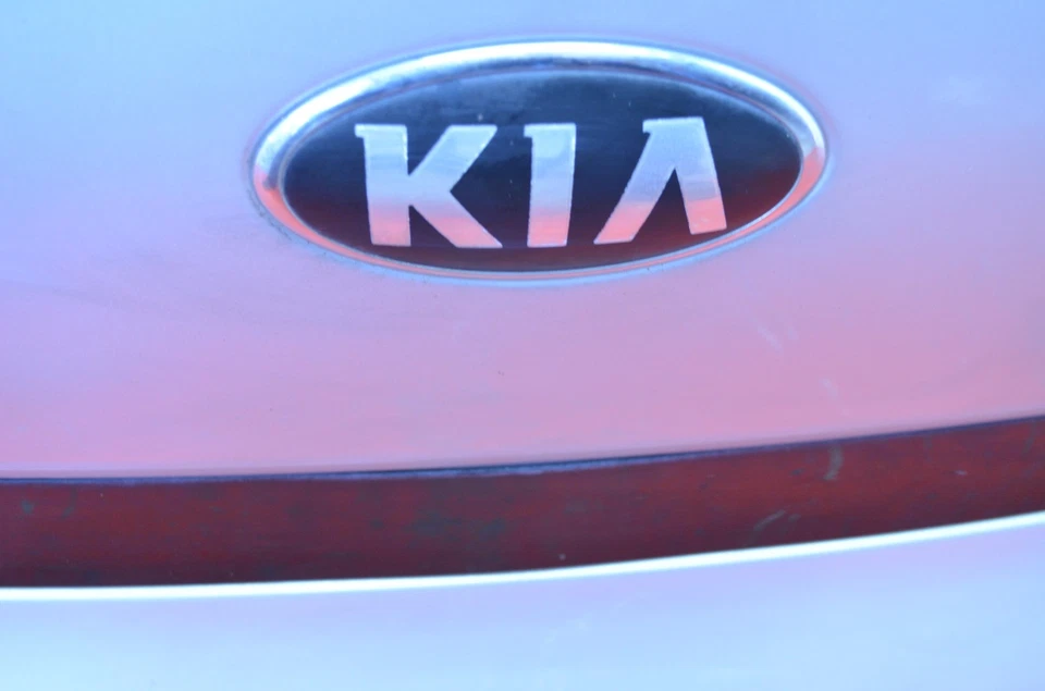 14-19 KIA SOUL TAMPA TRASEIRA PORTA-MALAS TAMPA TRASEIRA PRATA FABRICANTE DE EQUIPAMENTO ORIGINAL - Imagem 3 de 4