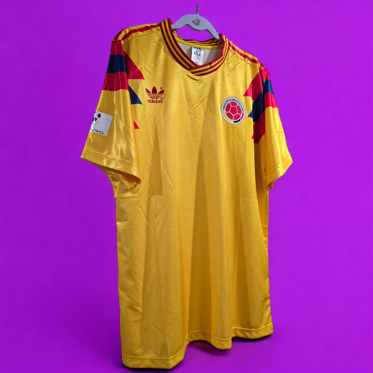 COLOMBIA HOME World Cup 90 - JERSEY RETRO- VALDERRAMA 10 - Large
