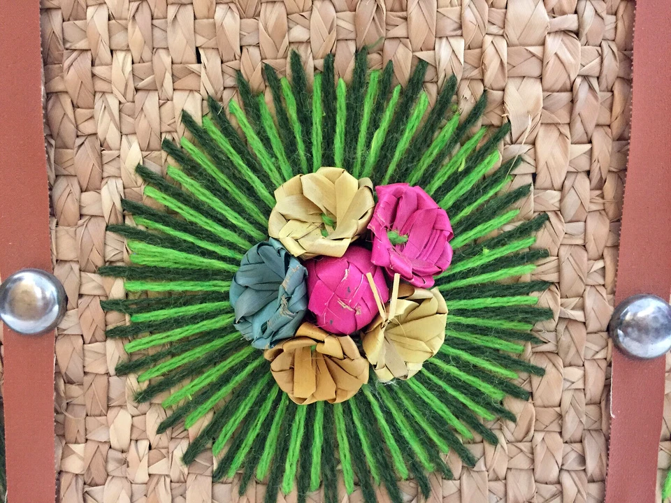 Bolso de Mano Cartera Tejido Paja Playa Picnic Imitación Cuero Doble Correas México De Colección Foto 2 de 4