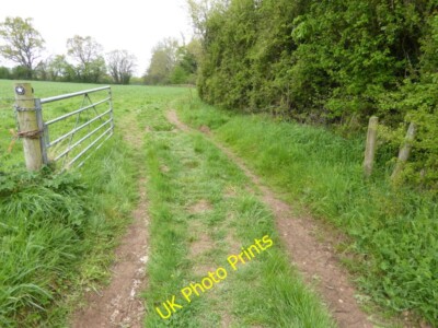 Photo 6x4 Channel to Channel (302) Fulwood/ST2120 Here's another ga c2015